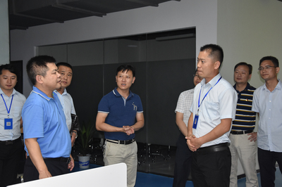 市發(fā)改委調(diào)研湘潭·長(zhǎng)塘創(chuàng)新創(chuàng)業(yè)街，關(guān)注創(chuàng)業(yè)孵化器管理服務(wù)優(yōu)化